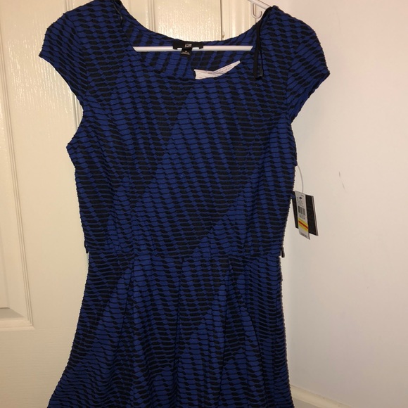 Dress - Picture 1 of 2